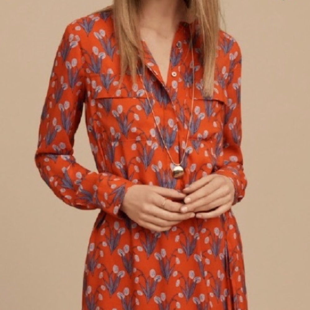 Ann Taylor LOFT tulip button-up shirt dress. Size small petite.